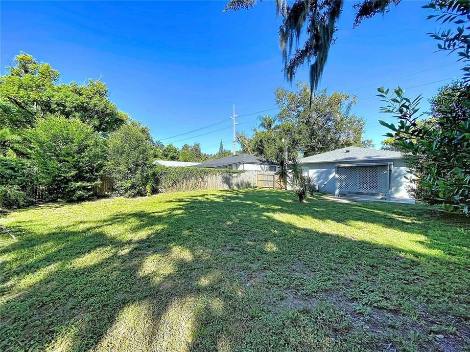 En Venta: $329,000 (3 camas, 2 baños, 1200 Pies cuadrados)