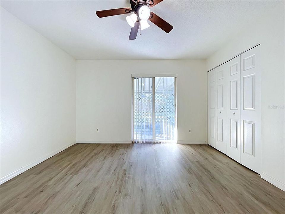 En Venta: $329,000 (3 camas, 2 baños, 1200 Pies cuadrados)