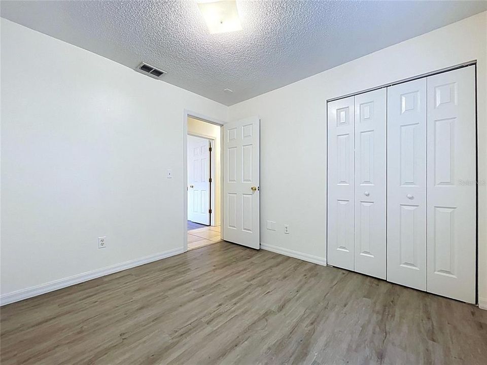 En Venta: $329,000 (3 camas, 2 baños, 1200 Pies cuadrados)
