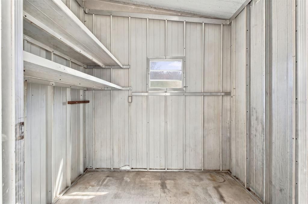 For Sale: $170,000 (2 beds, 2 baths, 1107 Square Feet)