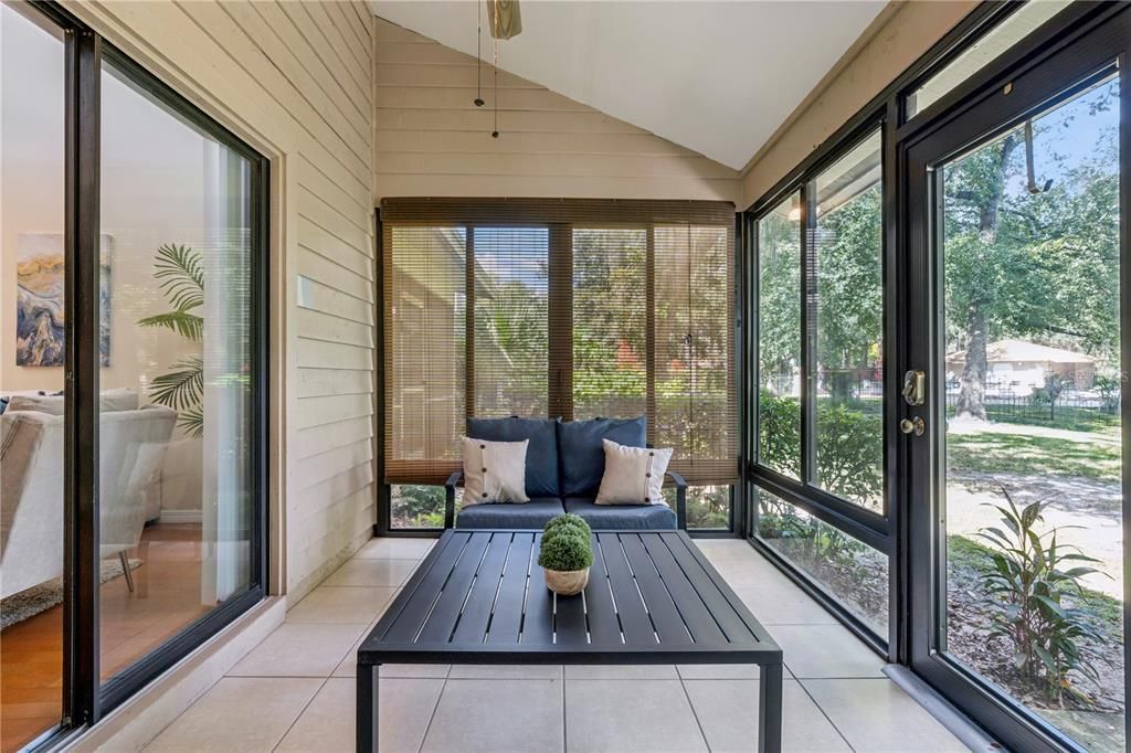 For Sale: $285,000 (2 beds, 2 baths, 1332 Square Feet)