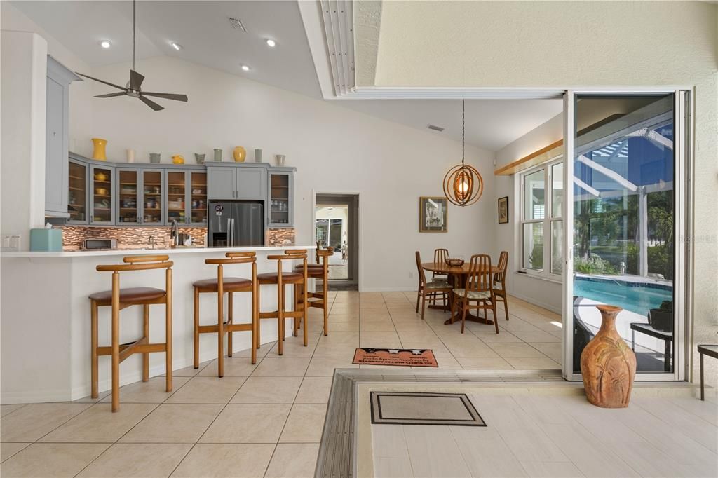 En Venta: $1,080,000 (3 camas, 2 baños, 2843 Pies cuadrados)