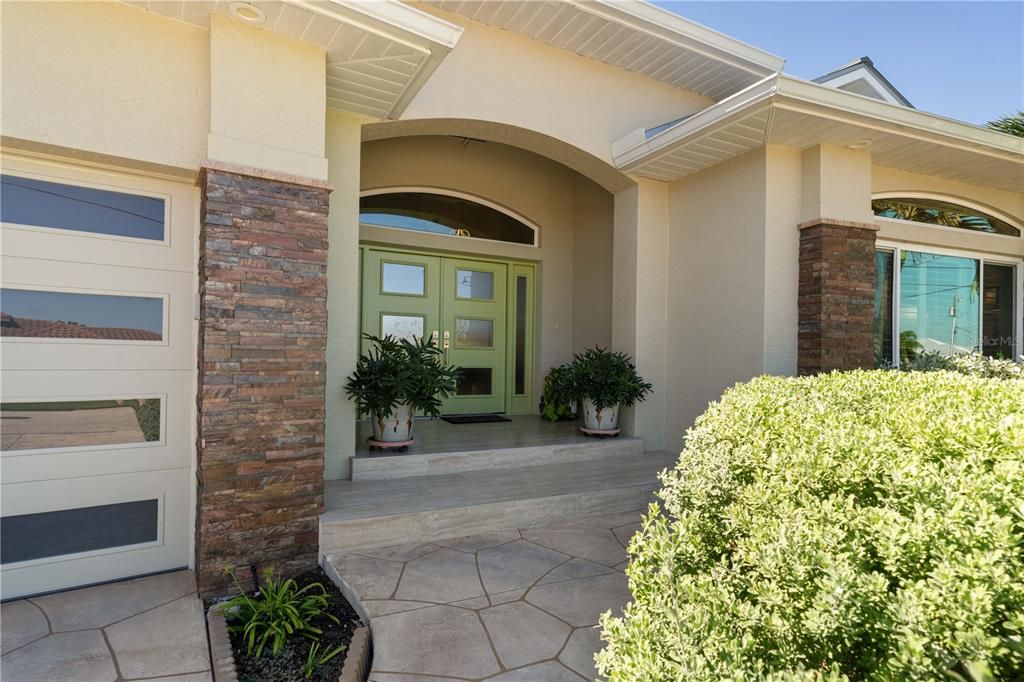 En Venta: $1,080,000 (3 camas, 2 baños, 2843 Pies cuadrados)