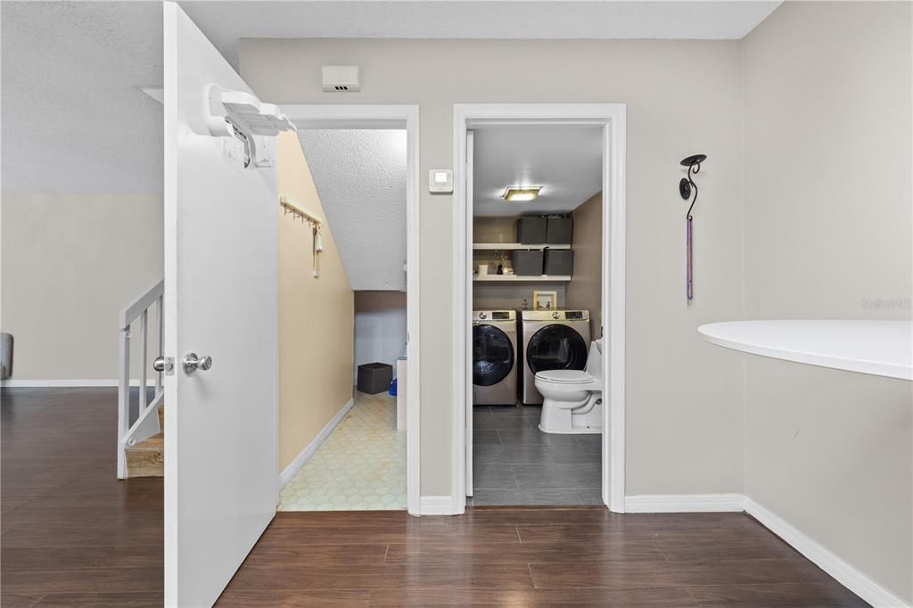 For Rent: $2,000 (2 beds, 2 baths, 1285 Square Feet)