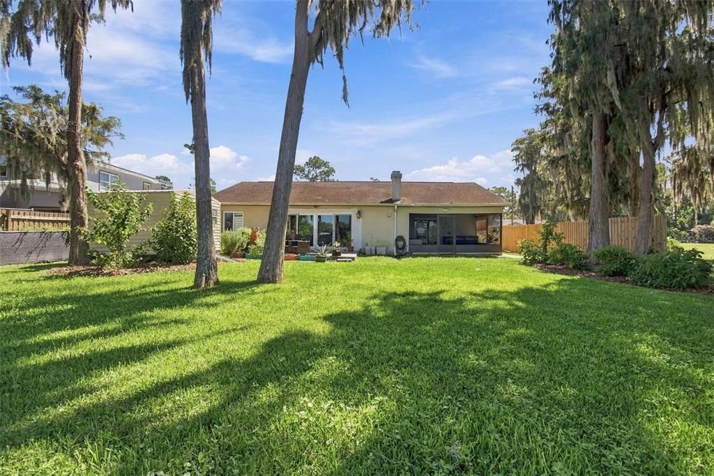 На продажу: $449,000 (3 спален, 2 ванн, 1971 Квадратных фут)