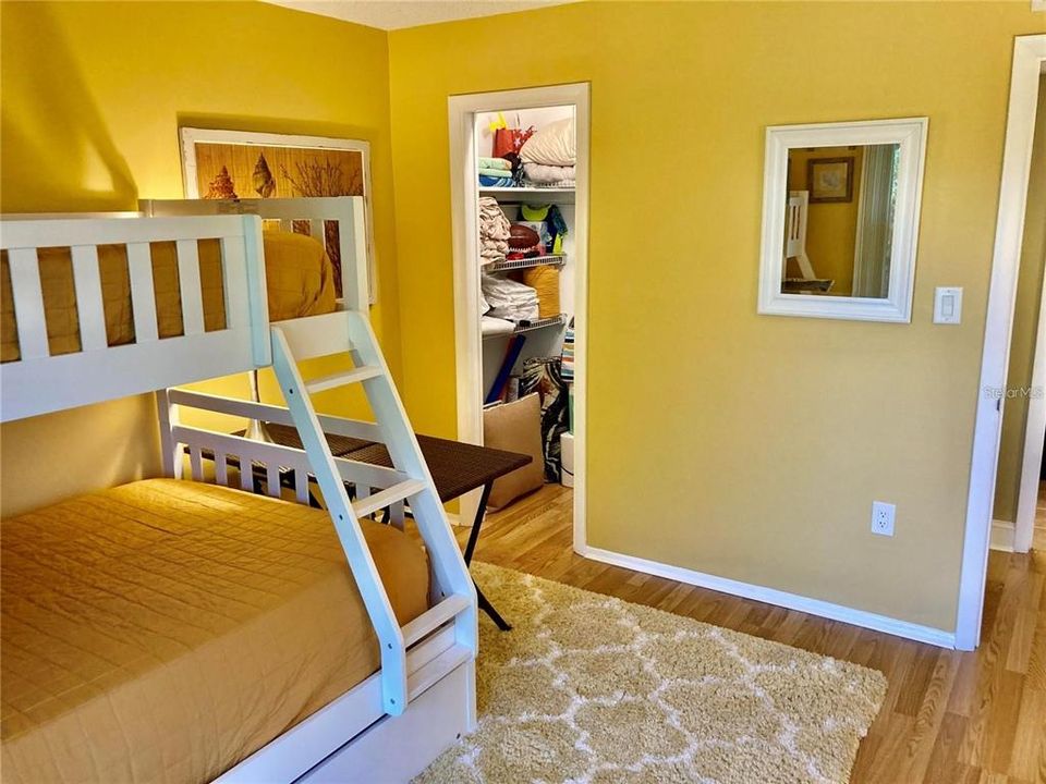 В аренду: $1,900 (2 спален, 2 ванн, 1178 Квадратных фут)