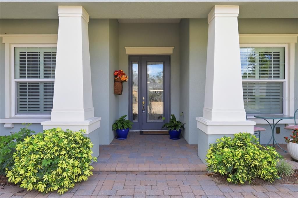 En Venta: $639,900 (3 camas, 3 baños, 2689 Pies cuadrados)