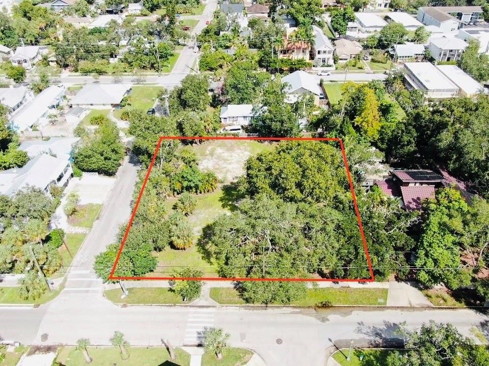 For Sale: $1,300,000 (0.51 acres)
