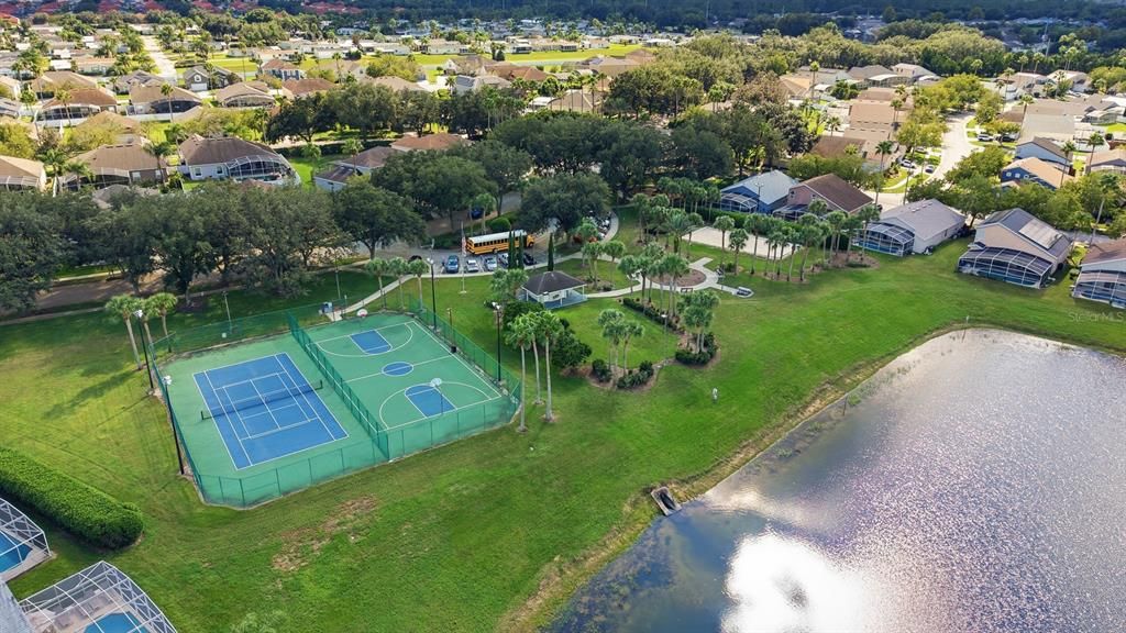 En Venta: $350,000 (3 camas, 2 baños, 1651 Pies cuadrados)