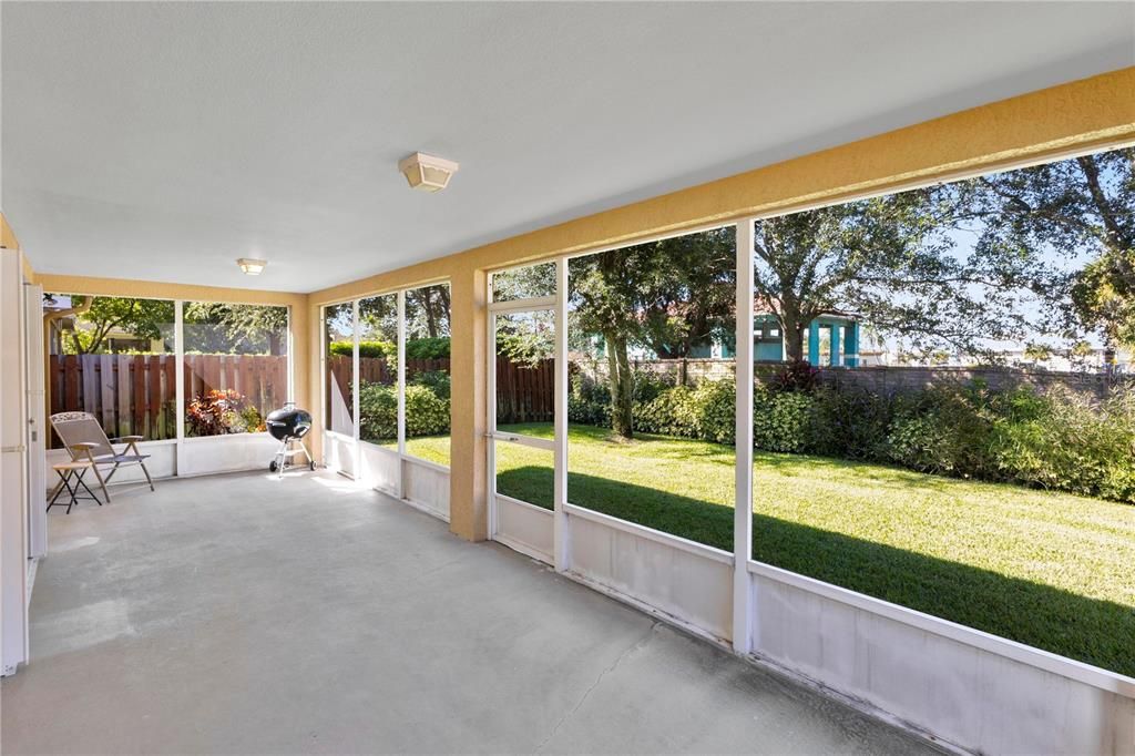 For Sale: $330,000 (3 beds, 2 baths, 1865 Square Feet)