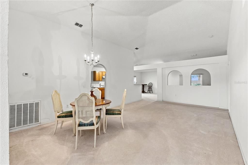 For Sale: $330,000 (3 beds, 2 baths, 1865 Square Feet)