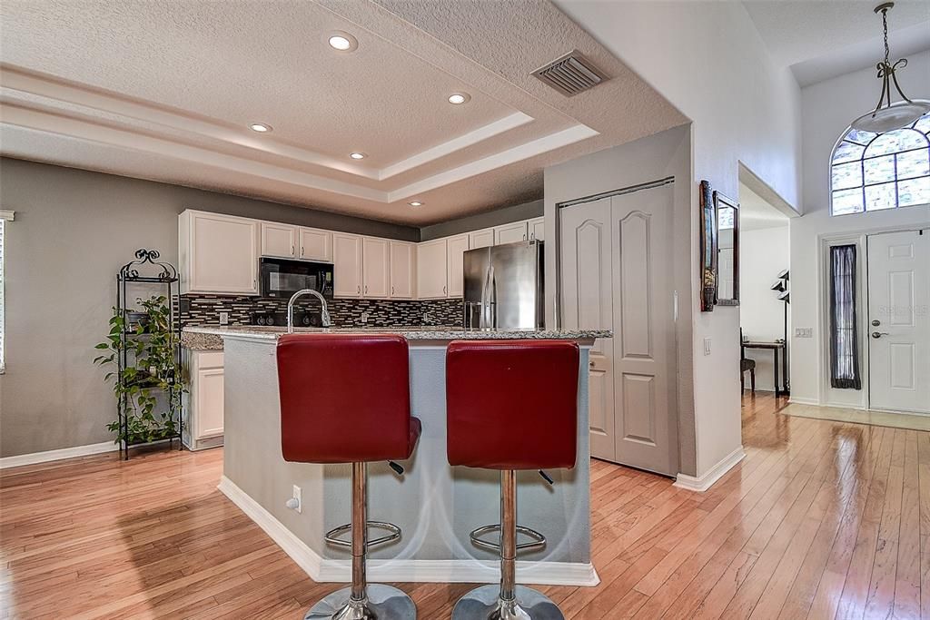 На продажу: $539,999 (4 спален, 3 ванн, 2273 Квадратных фут)