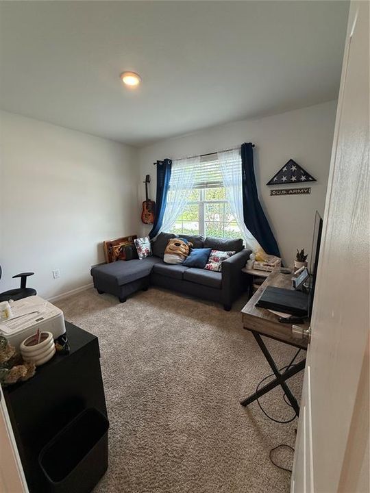 En Venta: $399,000 (3 camas, 2 baños, 1697 Pies cuadrados)