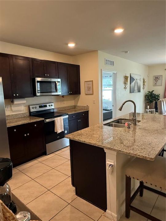 En Venta: $399,000 (3 camas, 2 baños, 1697 Pies cuadrados)