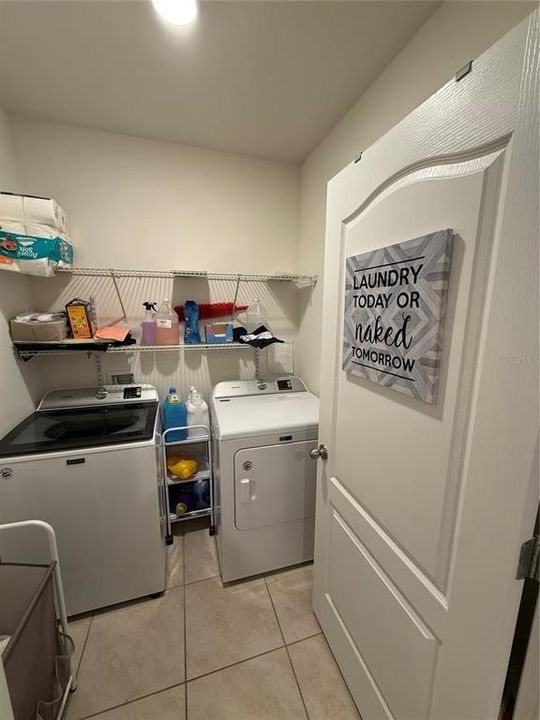 En Venta: $399,000 (3 camas, 2 baños, 1697 Pies cuadrados)
