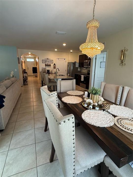 En Venta: $399,000 (3 camas, 2 baños, 1697 Pies cuadrados)
