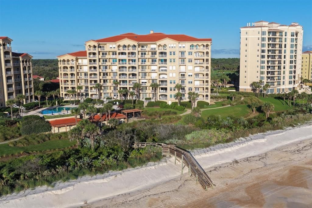 En Venta: $924,000 (3 camas, 3 baños, 2161 Pies cuadrados)