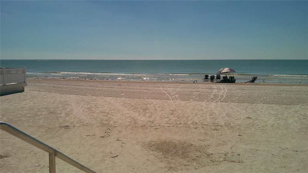 For Rent: $1,600 (1 beds, 1 baths, 560 Square Feet)