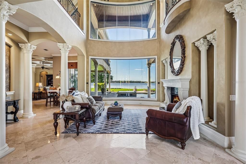 На продажу: $3,299,900 (5 спален, 5 ванн, 7098 Квадратных фут)