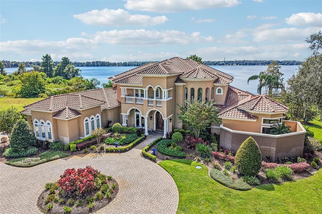 На продажу: $3,299,900 (5 спален, 5 ванн, 7098 Квадратных фут)