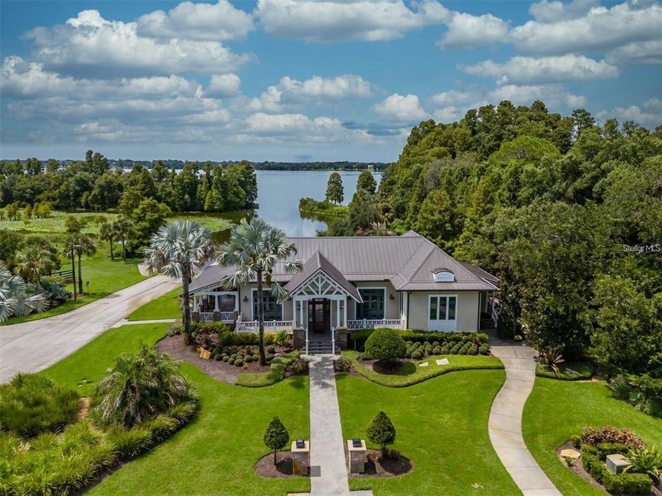 На продажу: $3,299,900 (5 спален, 5 ванн, 7098 Квадратных фут)