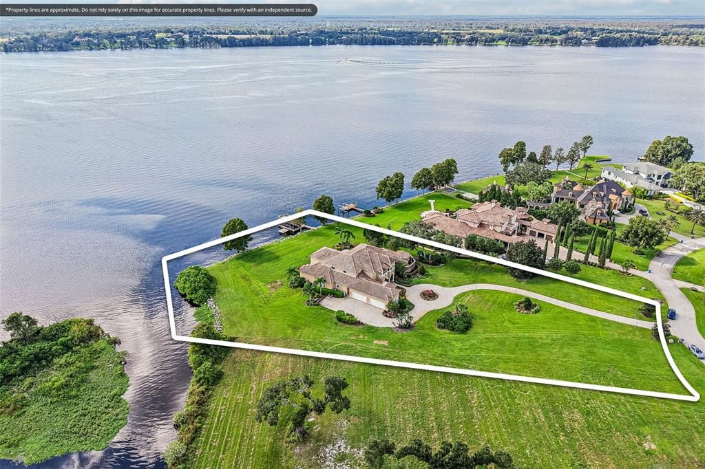 На продажу: $3,299,900 (5 спален, 5 ванн, 7098 Квадратных фут)