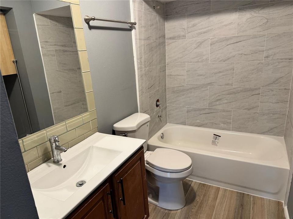 В аренду: $1,350 (2 спален, 1 ванн, 788 Квадратных фут)