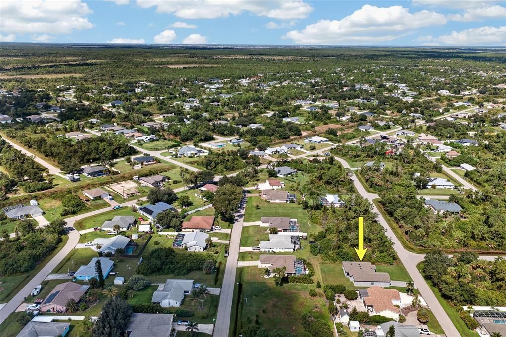 На продажу: $355,000 (4 спален, 2 ванн, 1980 Квадратных фут)