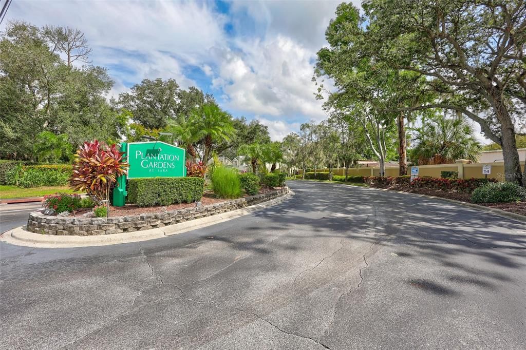 For Rent: $2,150 (2 beds, 2 baths, 1004 Square Feet)