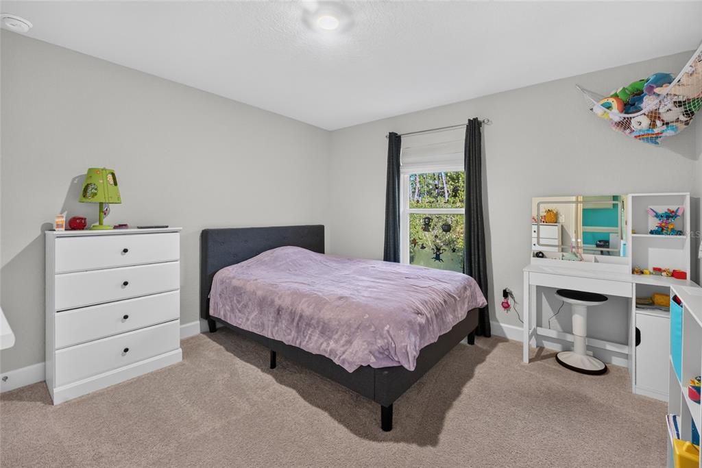 For Sale: $545,000 (4 beds, 3 baths, 2555 Square Feet)