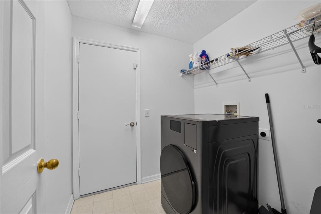 For Sale: $359,900 (4 beds, 2 baths, 2256 Square Feet)