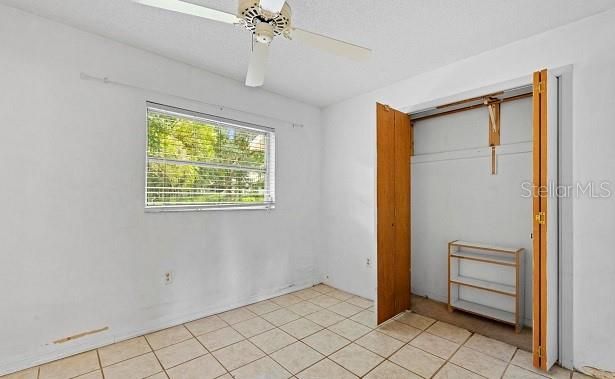 For Sale: $230,000 (3 beds, 2 baths, 1296 Square Feet)