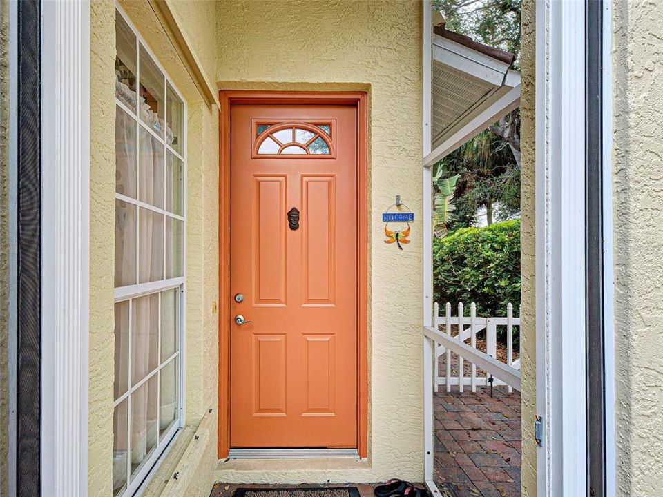 На продажу: $315,000 (2 спален, 2 ванн, 1579 Квадратных фут)