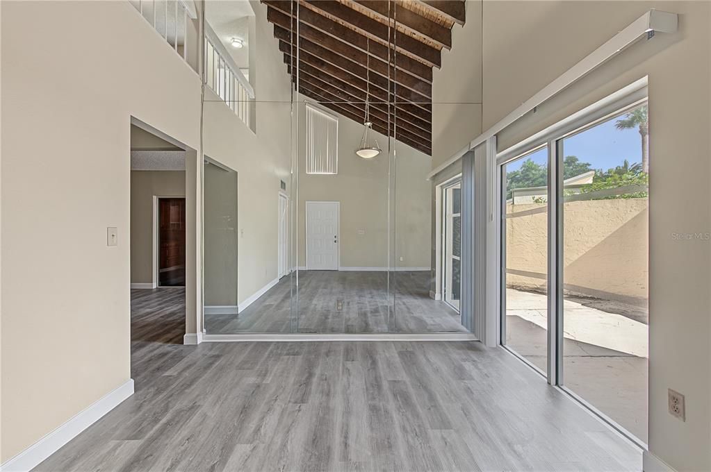 For Sale: $249,000 (3 beds, 2 baths, 1405 Square Feet)