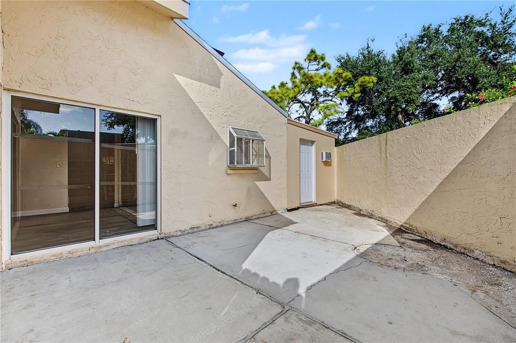 For Sale: $249,000 (3 beds, 2 baths, 1405 Square Feet)