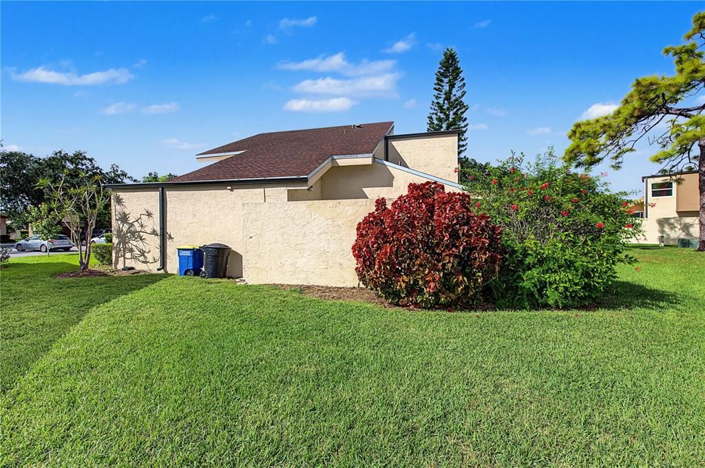 For Sale: $249,000 (3 beds, 2 baths, 1405 Square Feet)