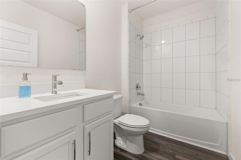 For Sale: $375,000 (4 beds, 2 baths, 1828 Square Feet)