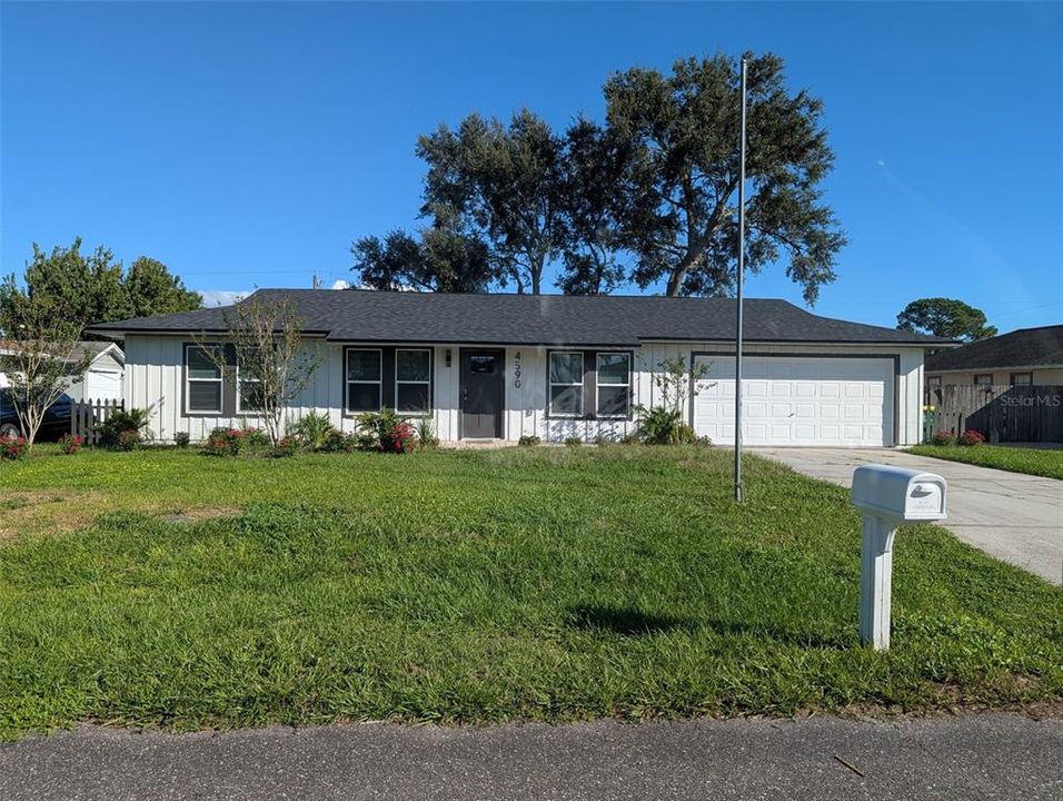 Recently Sold: $299,000 (3 beds, 2 baths, 1066 Square Feet)