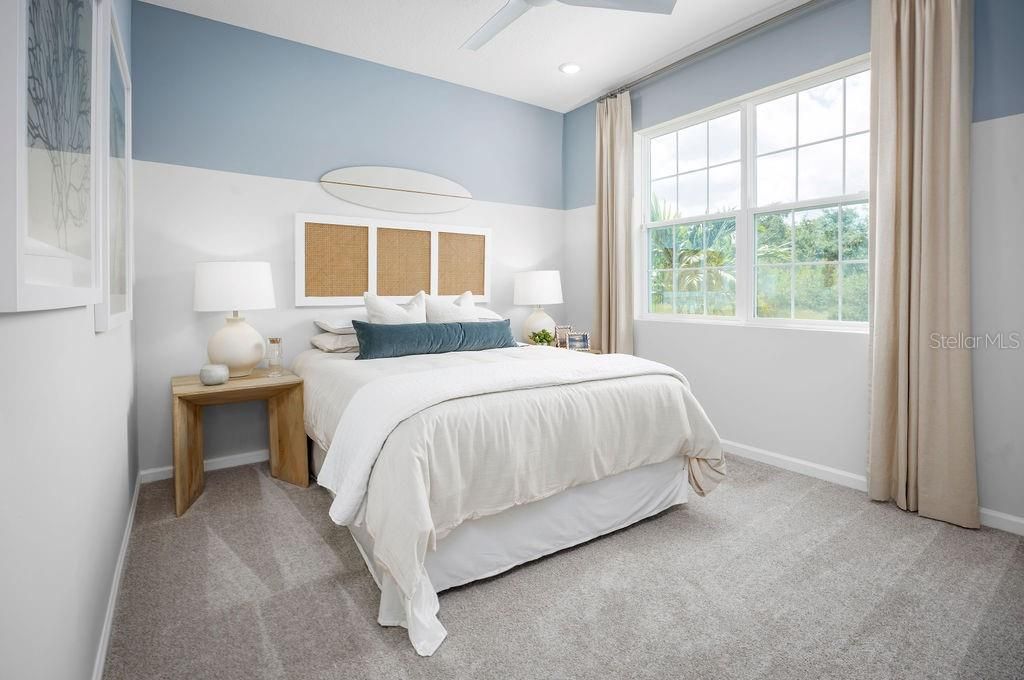 For Sale: $399,990 (4 beds, 2 baths, 1900 Square Feet)