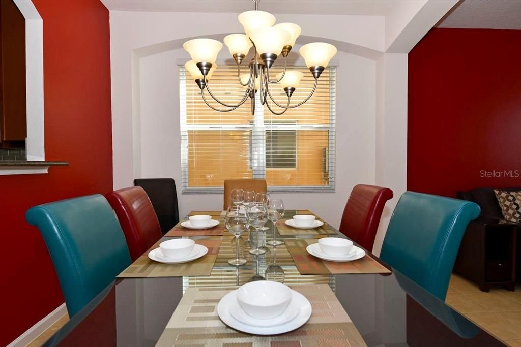 На продажу: $474,990 (6 спален, 5 ванн, 2876 Квадратных фут)