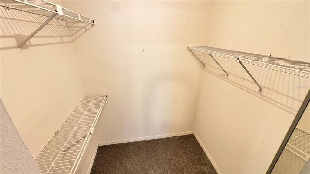 В аренду: $1,750 (3 спален, 2 ванн, 1301 Квадратных фут)