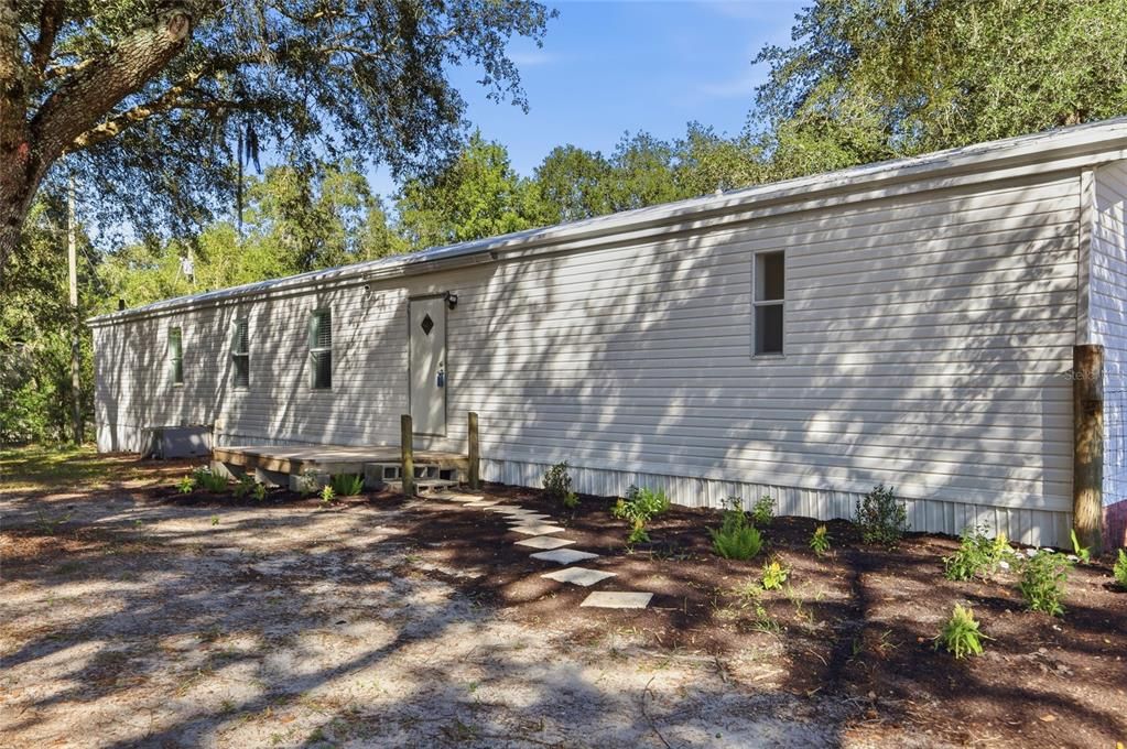 En Venta: $340,000 (3 camas, 2 baños, 1216 Pies cuadrados)