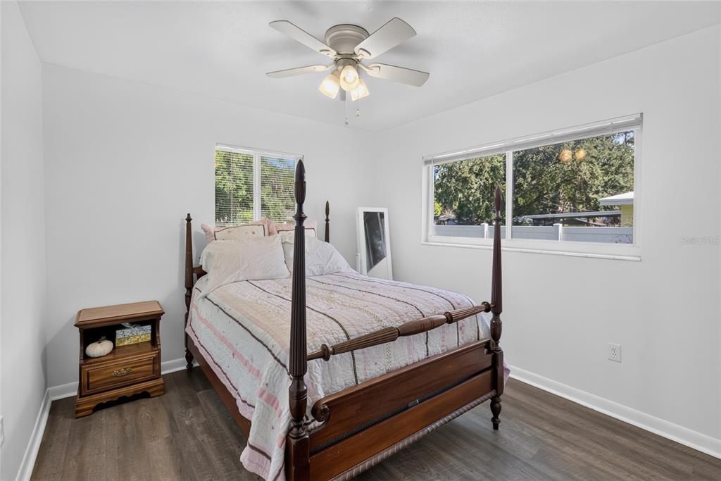 For Sale: $269,900 (3 beds, 2 baths, 1304 Square Feet)