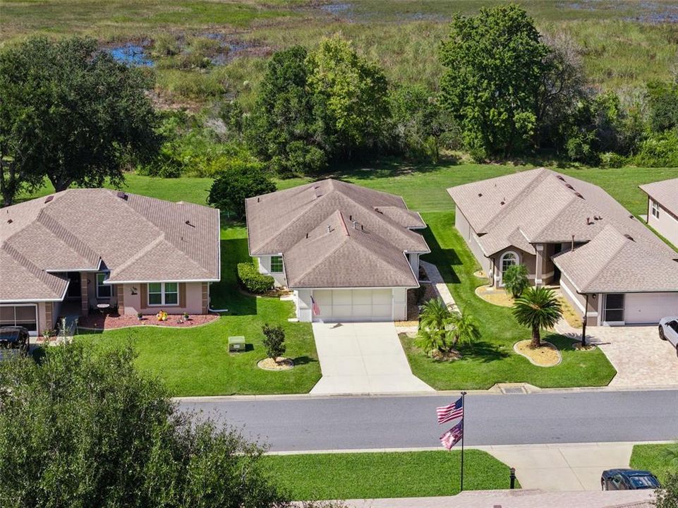 На продажу: $284,999 (2 спален, 2 ванн, 1409 Квадратных фут)