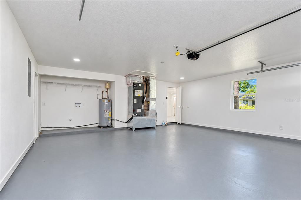 For Sale: $485,000 (3 beds, 2 baths, 1550 Square Feet)