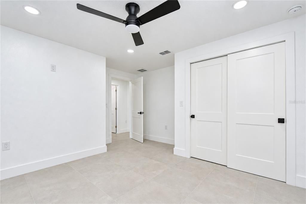 For Sale: $485,000 (3 beds, 2 baths, 1550 Square Feet)