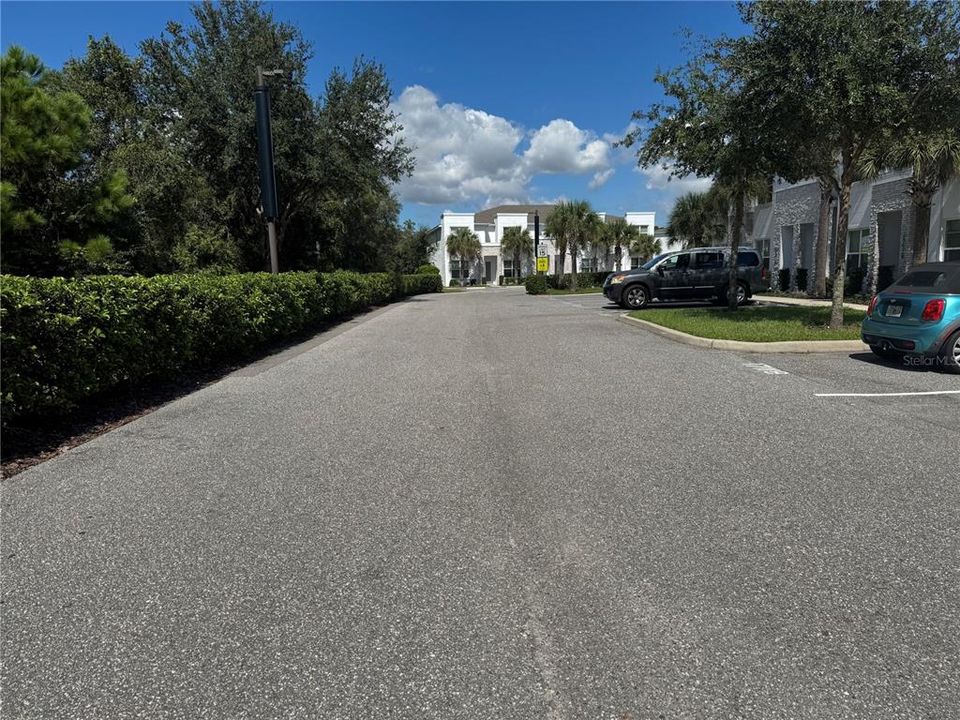 For Sale: $390,999 (3 beds, 3 baths, 1852 Square Feet)
