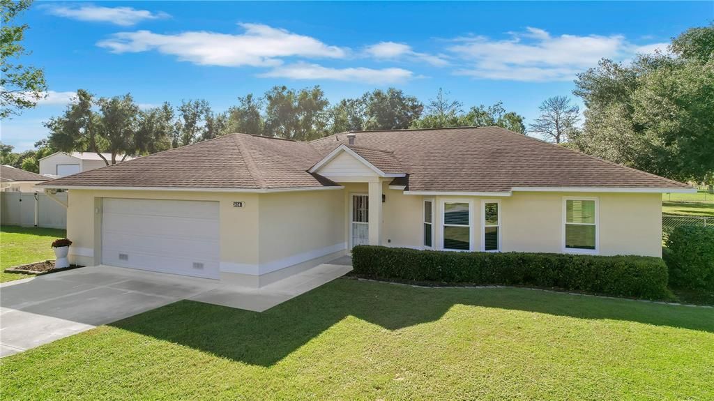En Venta: $386,000 (3 camas, 2 baños, 1834 Pies cuadrados)