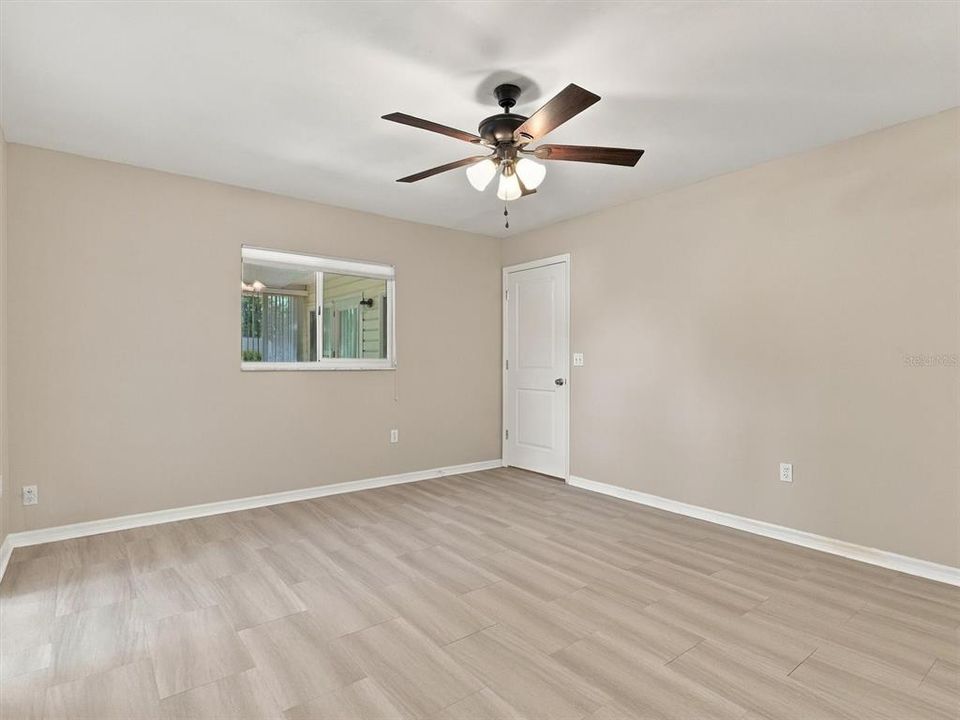 En Venta: $299,900 (3 camas, 2 baños, 1766 Pies cuadrados)
