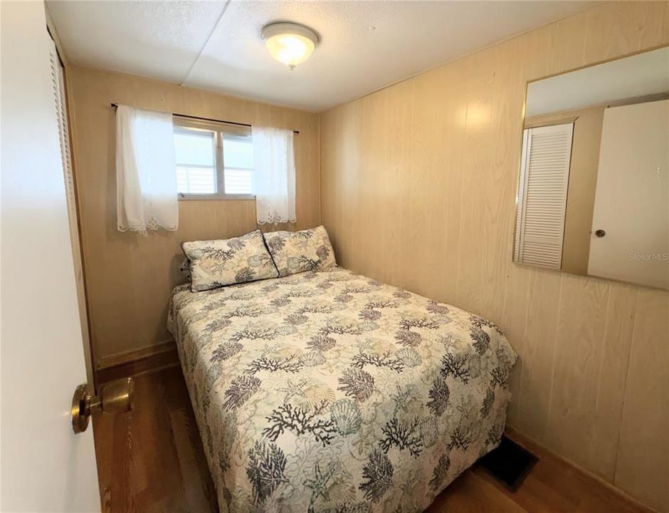 На продажу: $199,000 (2 спален, 1 ванн, 672 Квадратных фут)